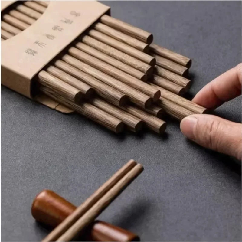 10 Pairs New Natural Rosewood Chopsticks Reusable Healthy Chinese Wooden Chop Sticks Sushi Food Stick Tableware Kitchen Utensils